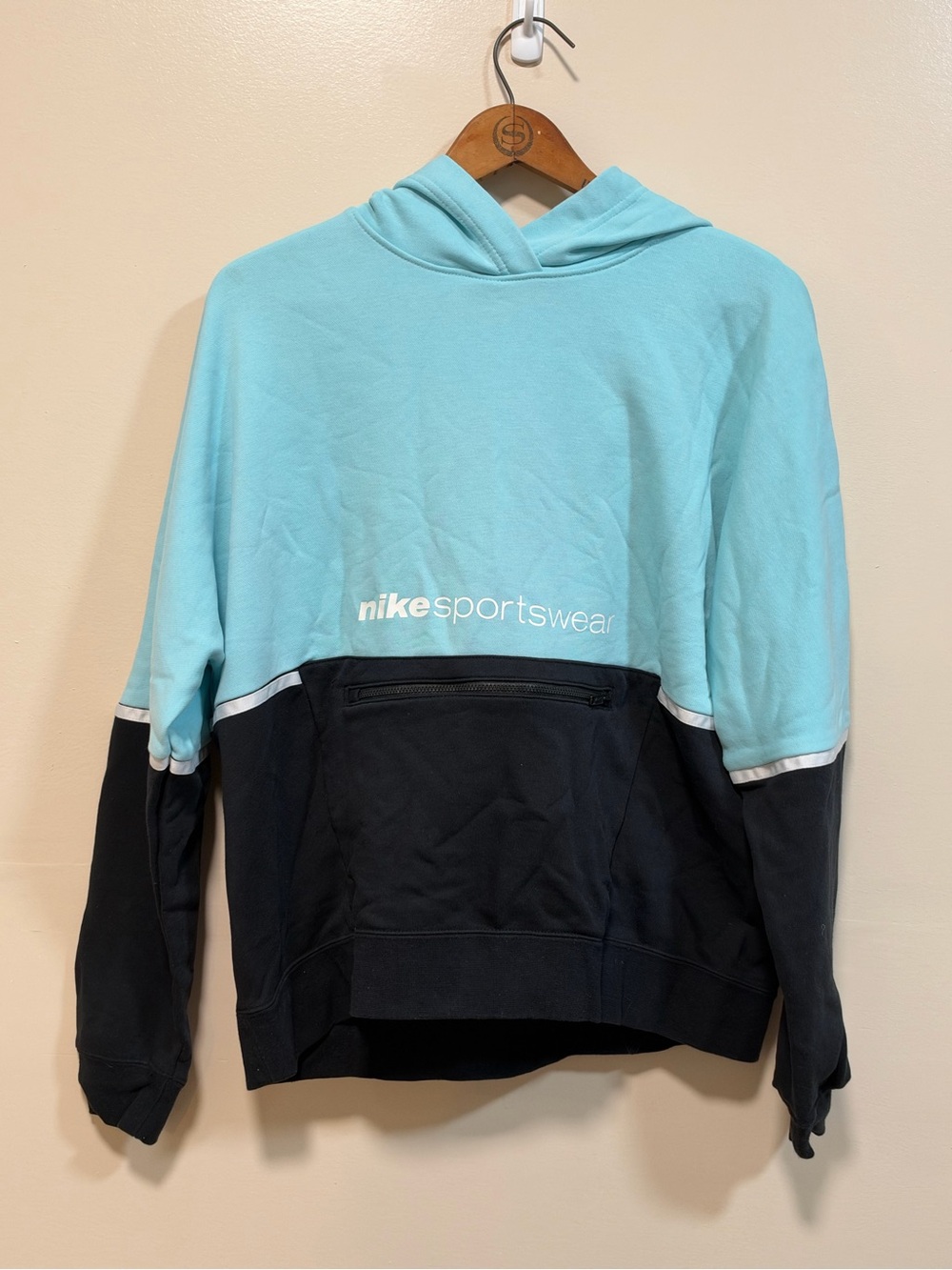 Nike Men's Aqua and Black Crewneck Hoodie Small